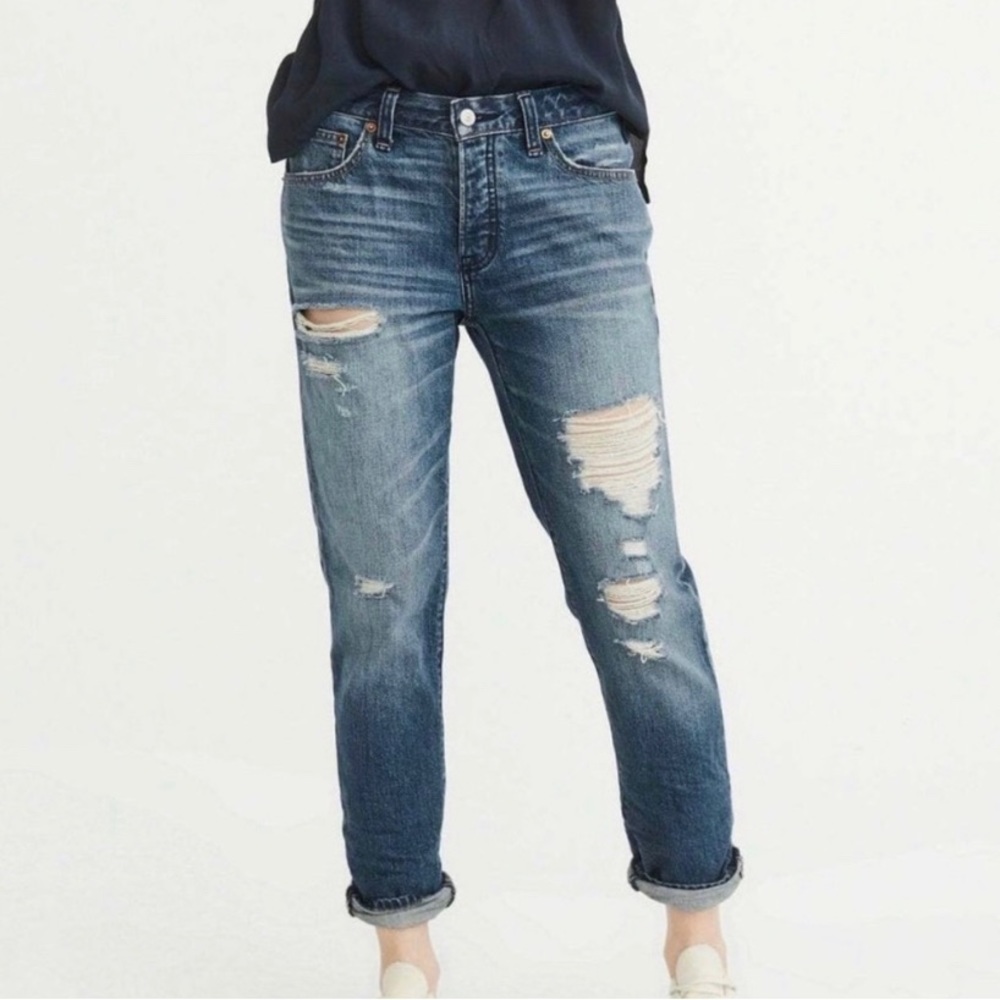 Abercrombie & Fitch Ames Slim Boyfriend jeans